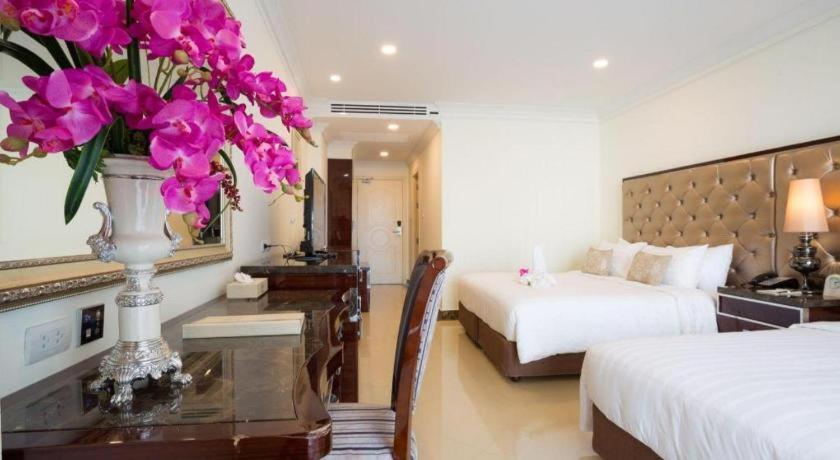 Hotel Lk Celestite Pattaya Exterior foto