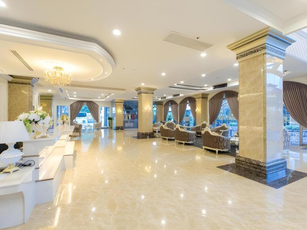 Hotel Lk Celestite Pattaya Exterior foto